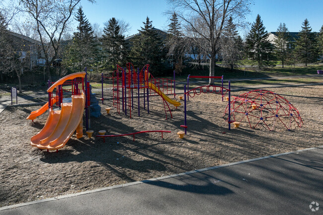 Cedar Park Elementary has a large, safe playground.