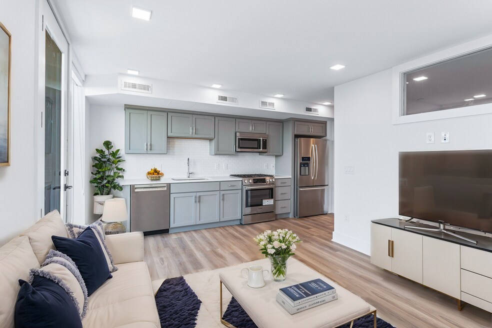 The Aidan, Aidan JR 1 Bed Plan unit 36486775, Alexandria, VA 22314 - photo 1