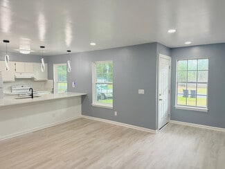 25 Harding St Unit B, Beaufort, SC 29902