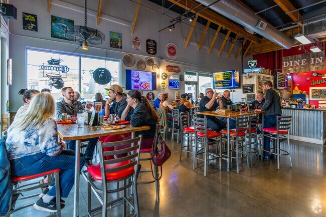 Families gather at Go 4 Pizza for delicious food and trivia night, nearby Sunridge Park.