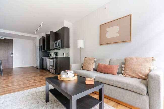 770 Maine Ave SW unit FL7-ID1229, Washington, DC 20024 - photo 3