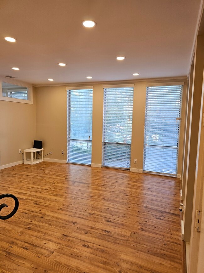 287 14th St NW unit 1, Atlanta, GA 30318 - photo 5