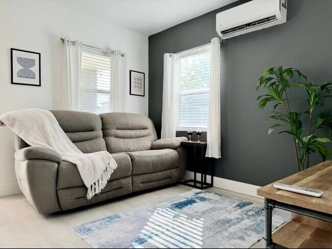 941 SW 29th St unit E, Fort Lauderdale, FL 33315 - photo 6