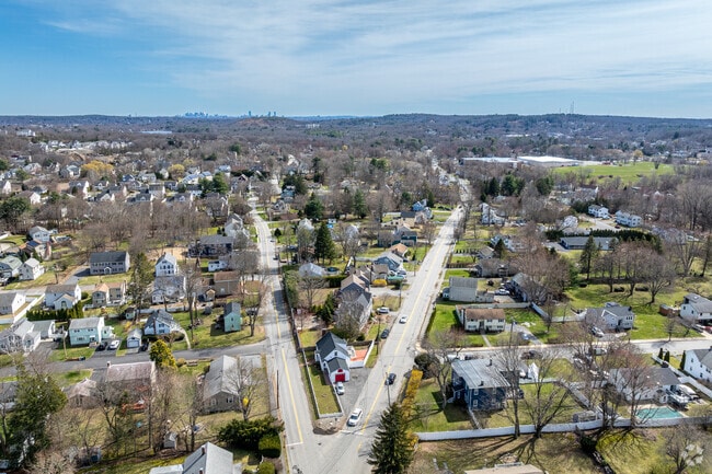 Burlington is a beautiful suburb just 15 miles from downtown Boston.
