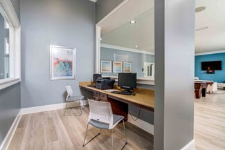 124 Fairwind Dr, Chesapeake, VA 23320