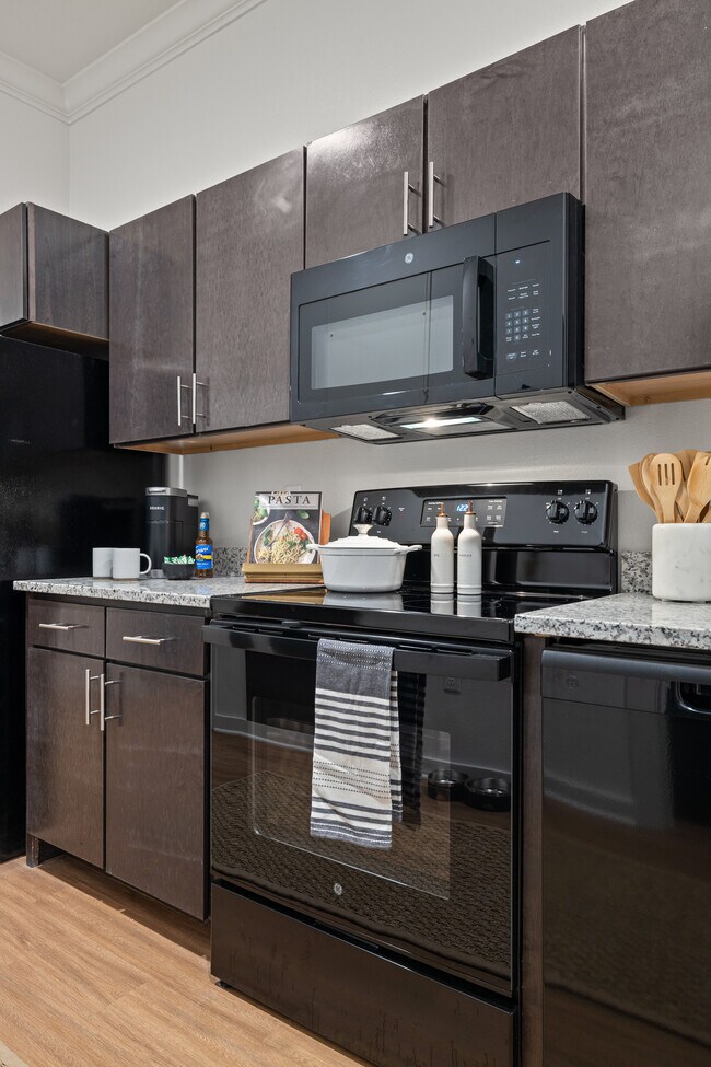 The Monroe, Lafayette, LA 70501 - photo 2