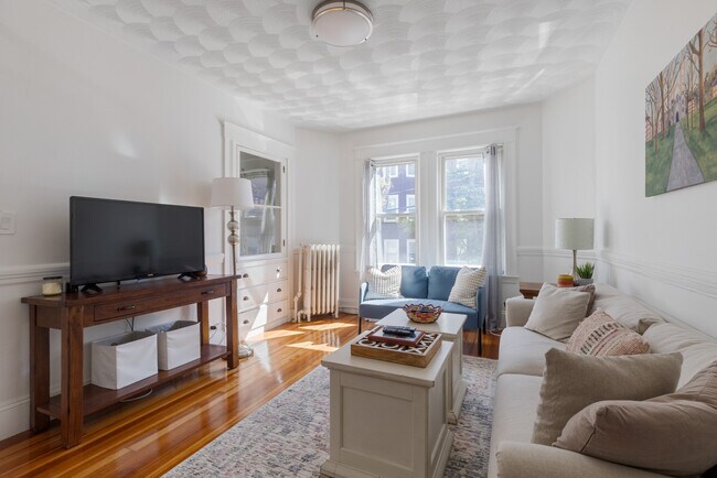 95 Beacon St unit 3, Somerville, MA 02143 - photo 7