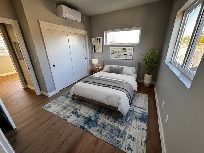 2269 Euclid Ave unit 2269 Euclid Ave Unit, Long Beach, CA 90815 - photo 5