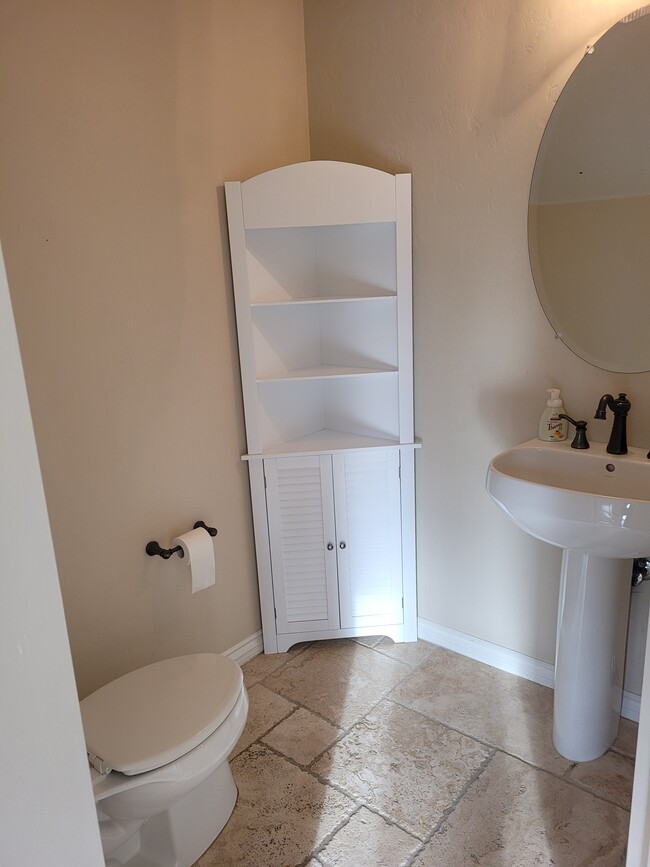 Powder room