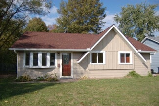4251 Brockley Ave, Sheffield Lake, OH 44054