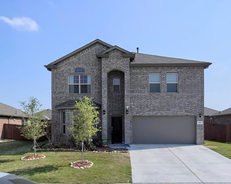565 Lindisfarne Ln, Fort Worth, TX 76131 - photo 1