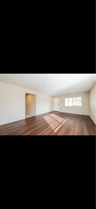 3643 E Ave H10, Lancaster, CA 93535 - photo 2