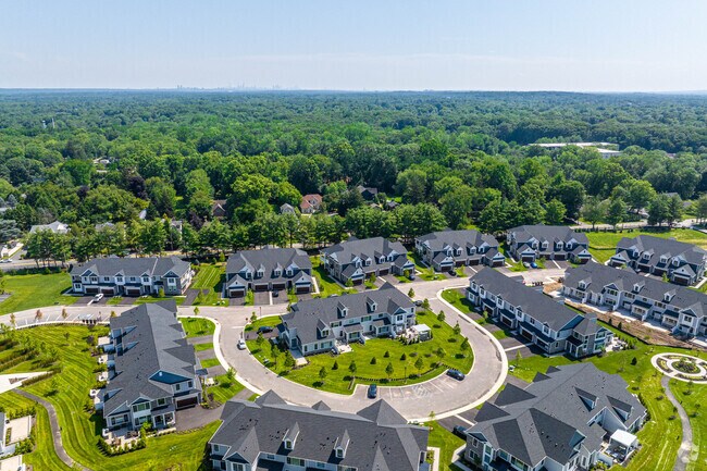 Luxury condos pop up in River Vale, NJ.