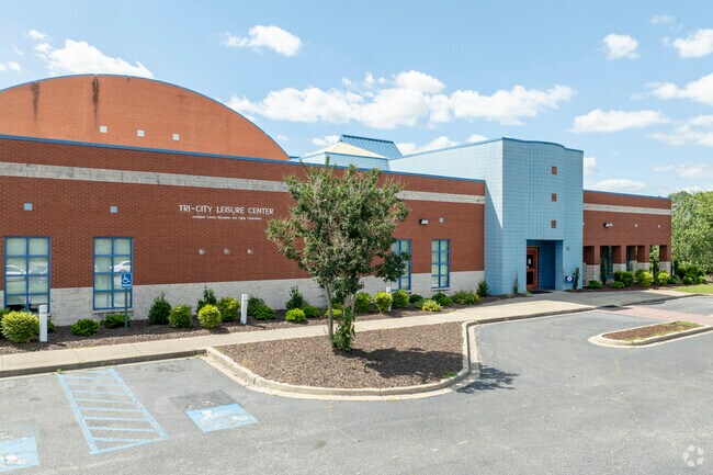 Tri-City Leisure Center is a 3-minute drive from the heart of Springdale.