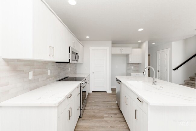 4231 N Delphi Ave, Meridian, ID 83646 - photo 4