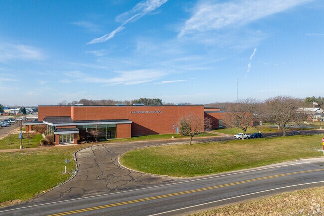 Lakewood High School serves Sunfield students.