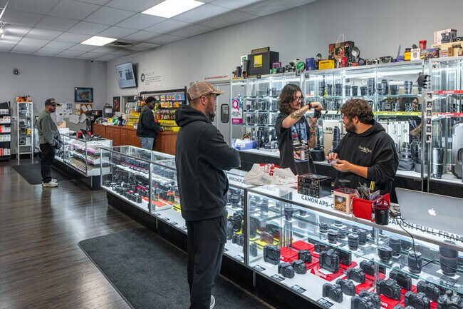 Roberts Camera has a team of knowledgable technicians to help with all of your camera needs.