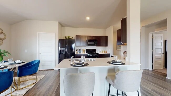 43131 Rain Ave, Shawnee, OK 74804 - photo 3