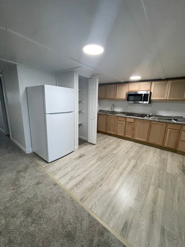 20892 Cochran Rd unit 4, Hempstead, TX 77445 - photo 7