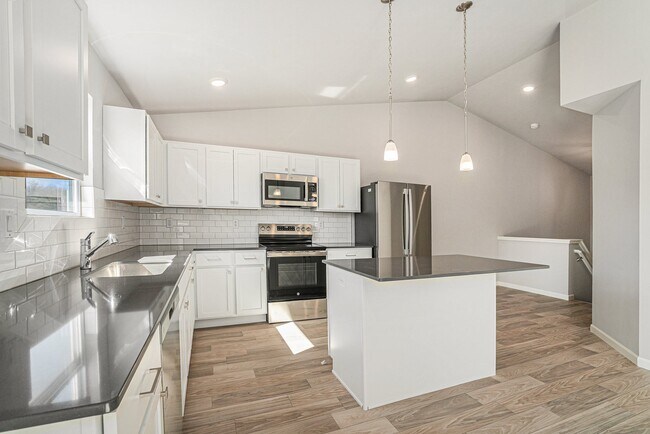 0 Southpointe Trails St unit 36892635, Otsego, MI - photo 2