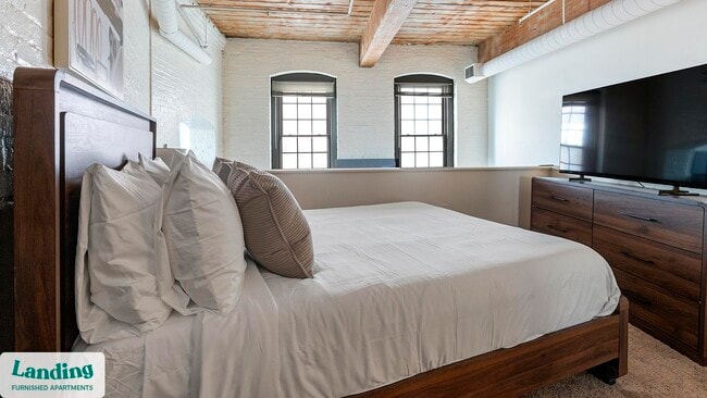 121 S Fremont Ave unit 204, Baltimore, MD 21201 - photo 7