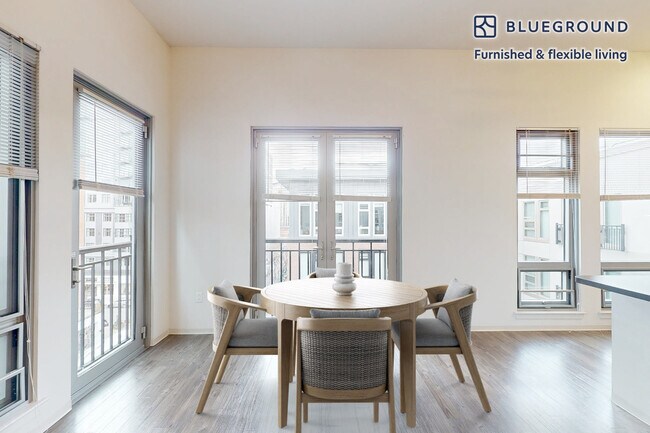 445 Artisan Way unit FL3-ID5475A, Somerville, MA 02145 - photo 4