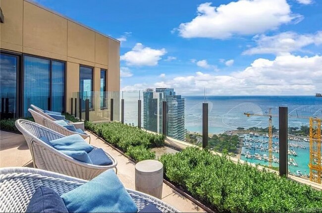 'A'ali'i unit 3112, Honolulu, HI 96814 - photo 2