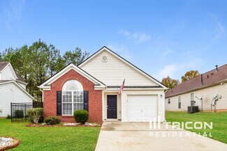 5726 Rockaway Dr, Union City, GA 30291