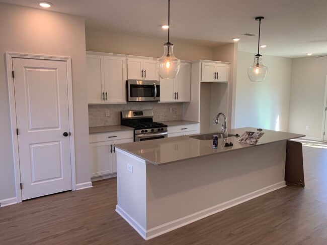 2815 Rdg Crst Ct, Opelika, AL 36801 - photo 3