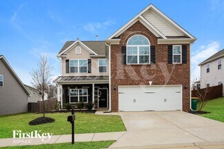 5390 Holbein Gate Rd, Walkertown, NC 27051