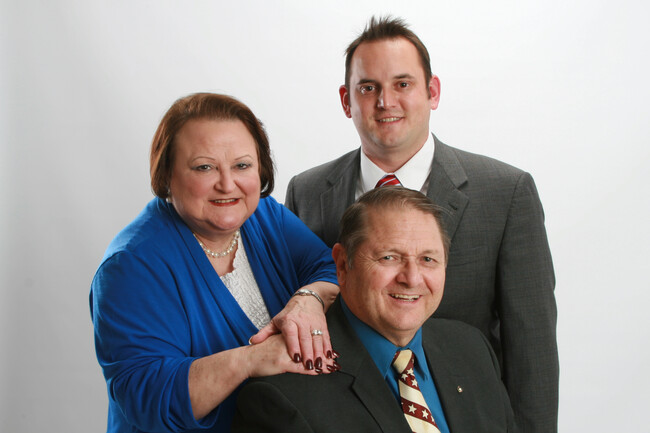 Agent Photo