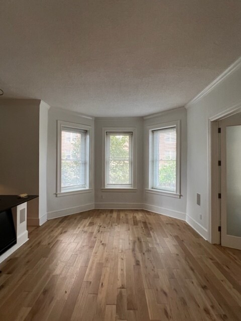 Woodley Condominium unit 107, Washington, DC 20009 - photo 5