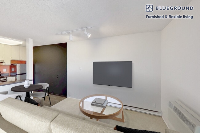 3883 Ingraham St unit FL2-ID706A, San Diego, CA 92109 - photo 2