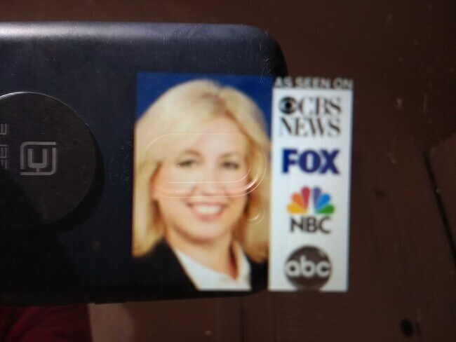 Agent Photo