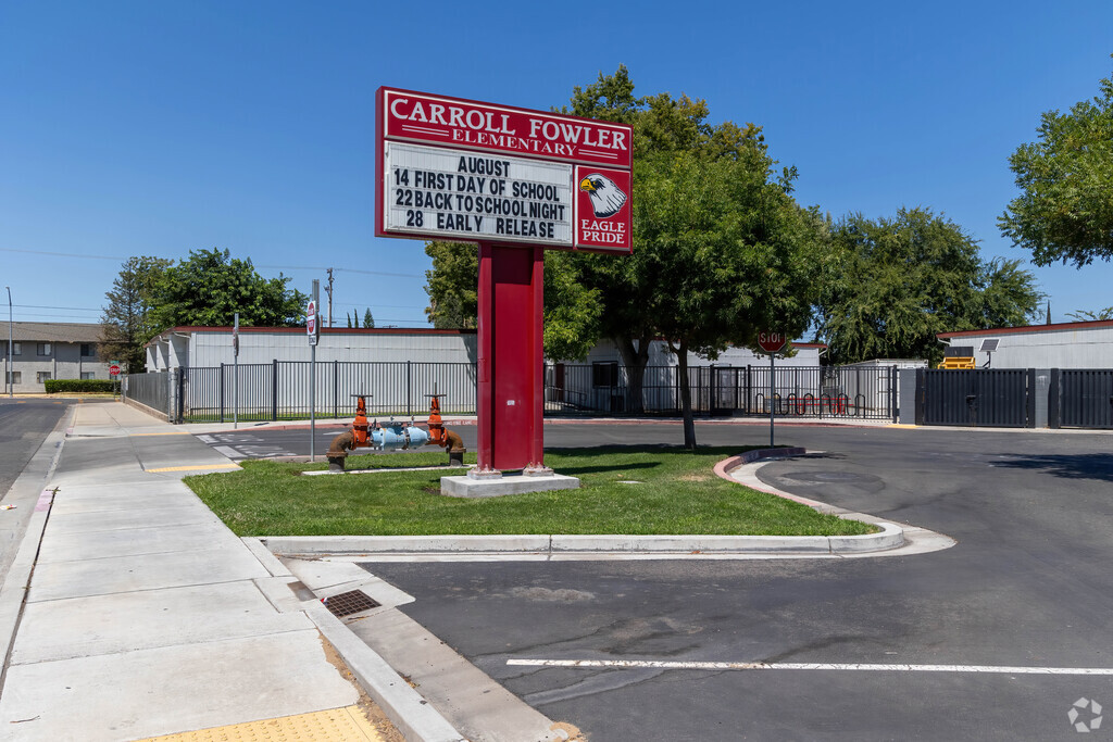 Welcome to Carroll Fowler Elementary School in Voyagers Cove in Modesto.