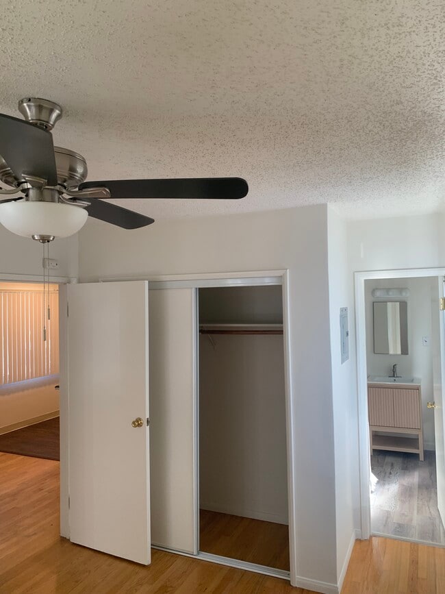 4425 W 159th St unit 1, Lawndale, CA 90260 - photo 4