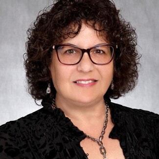 Felicia Finn