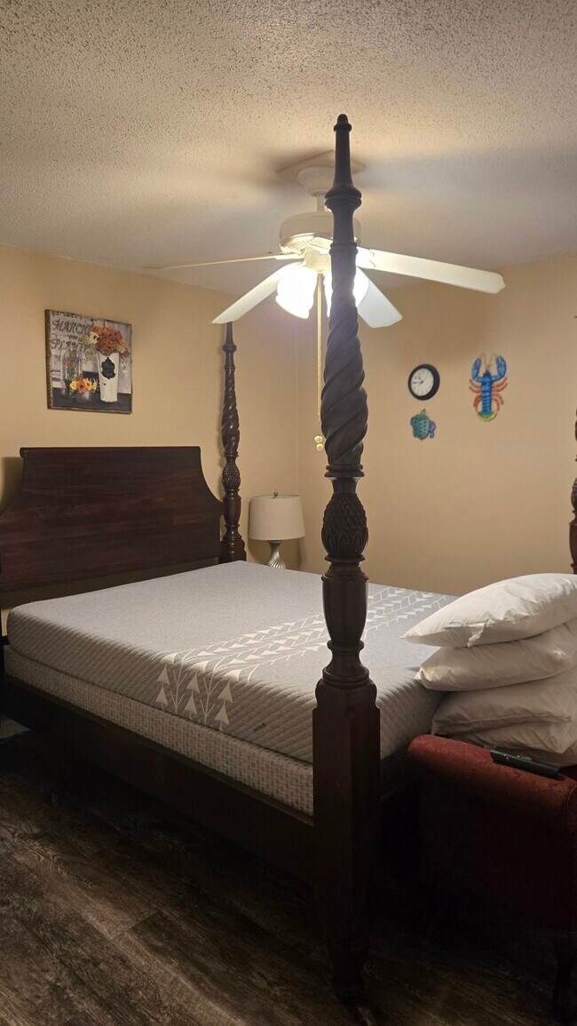 1356 Glenns Bay Rd unit F202, Myrtle Beach, SC 29575 - photo 5