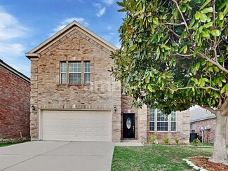 10005 Chadbourne Rd, Fort Worth, TX 76244