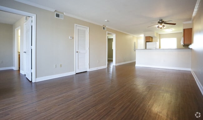 Clipper 2BR/2BATH-987SF