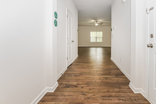 4319 Drifter Dr, Charlotte, NC 28227 - photo 4