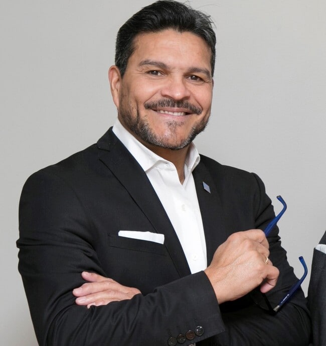 Agent Photo