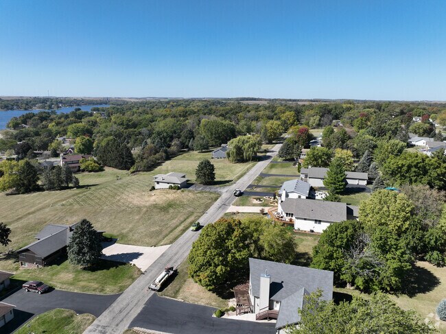 Majority of homes in Lake Summerset have been revamped since their original construction.