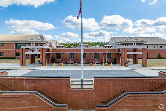 Freedom Middle School has an overall grade of A- on Niche.