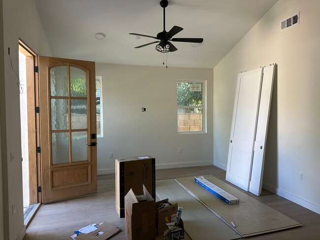 9617 Monte Vista St unit A, Rancho Cucamonga, CA 91701 - photo 2