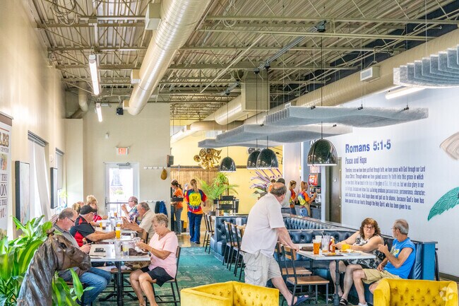 North Side Cafe is a newer spot near Vinton Woods.