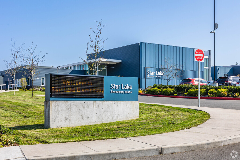 Star Lake Elementary School