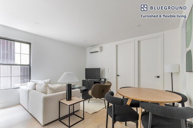 70 Middagh St unit FL2-ID1962, New York City, NY 11201 - photo 5