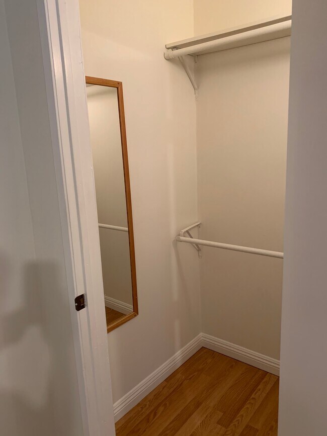 1909 N Hollywood Way, Burbank, CA 91505 - photo 3