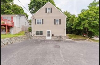 167 Mendon Rd Unit 2nd Floor, Cumberland, RI 02864